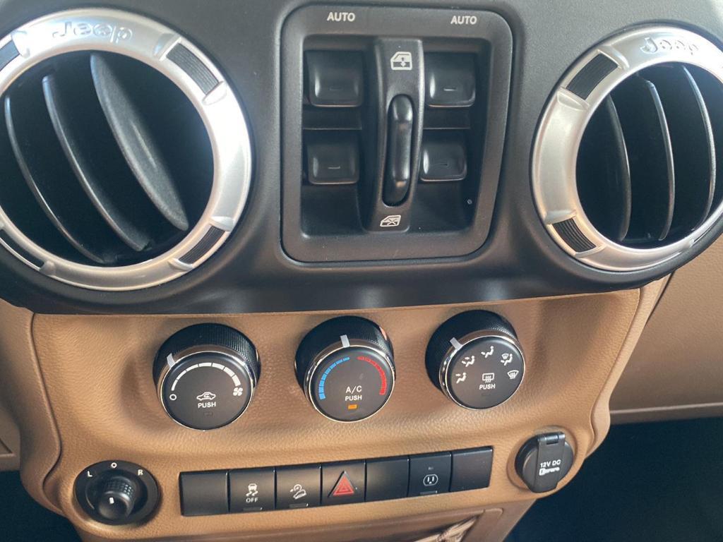 used 2013 Jeep Wrangler Unlimited car, priced at $18,998