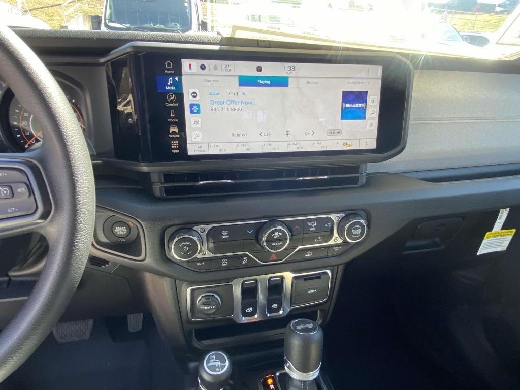 new 2025 Jeep Wrangler car, priced at $34,148
