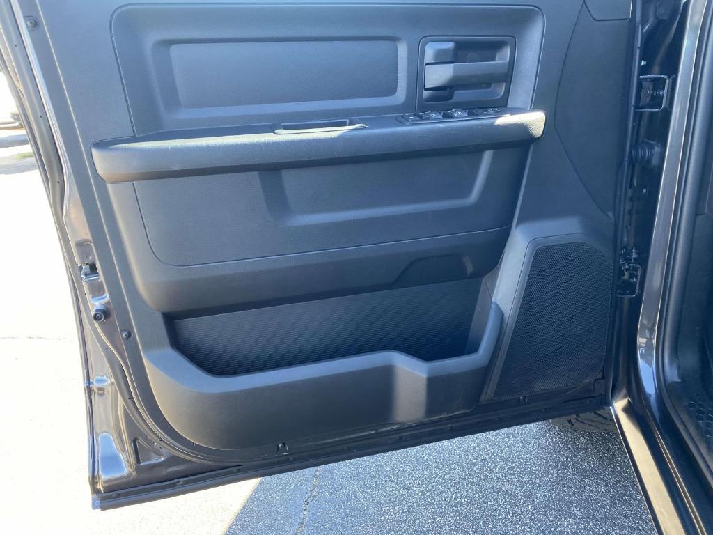 used 2021 Ram 1500 Classic car, priced at $25,179