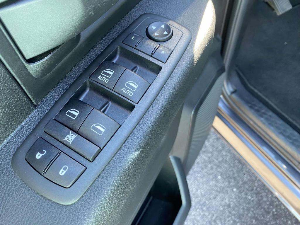 used 2021 Ram 1500 Classic car, priced at $25,179