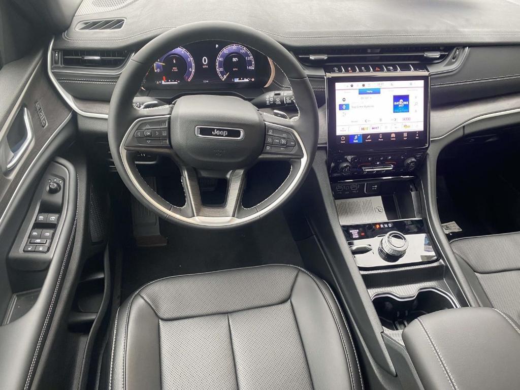new 2025 Jeep Grand Cherokee L car, priced at $52,650