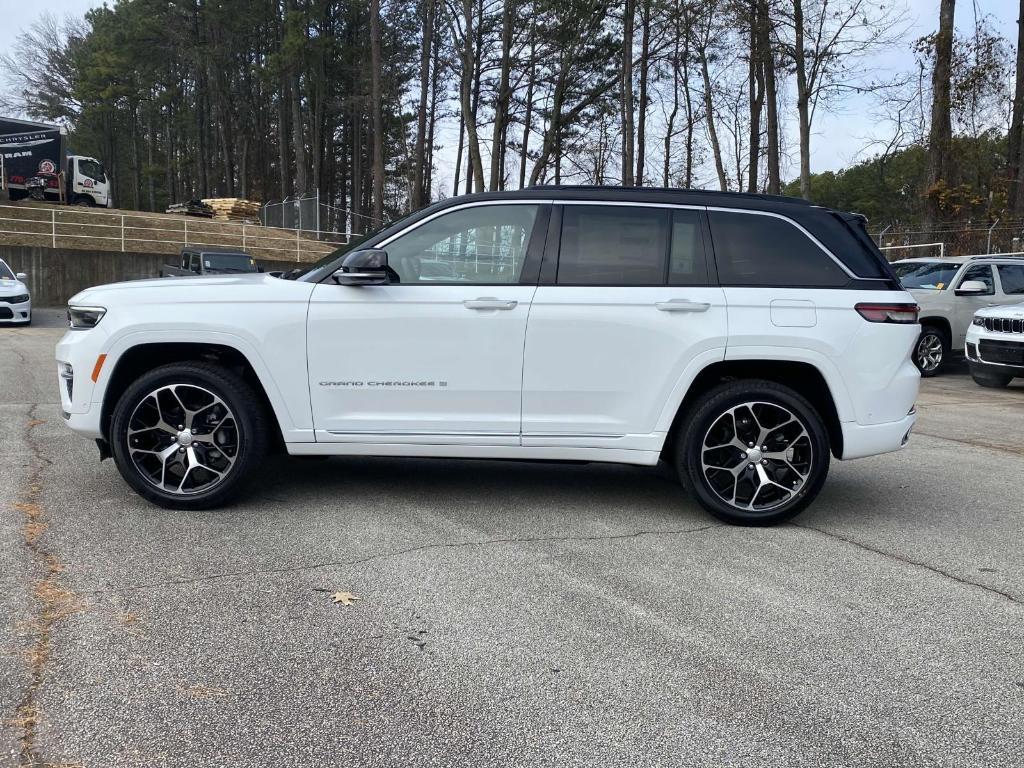 new 2025 Jeep Grand Cherokee car, priced at $60,528