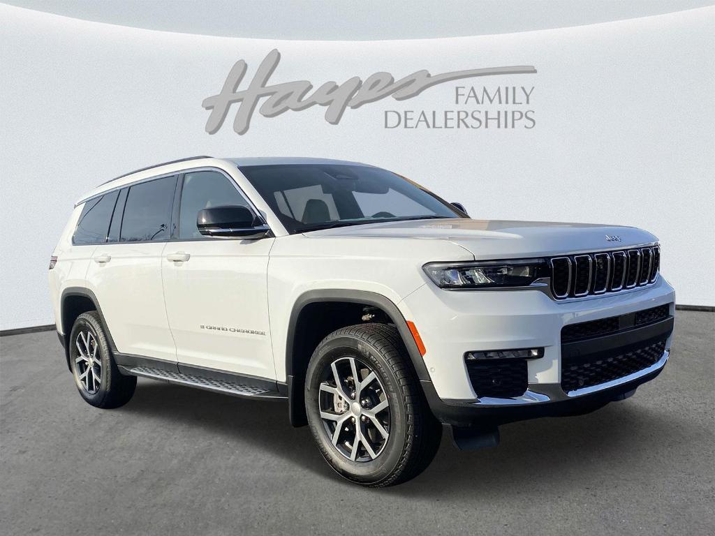 new 2025 Jeep Grand Cherokee L car, priced at $52,328