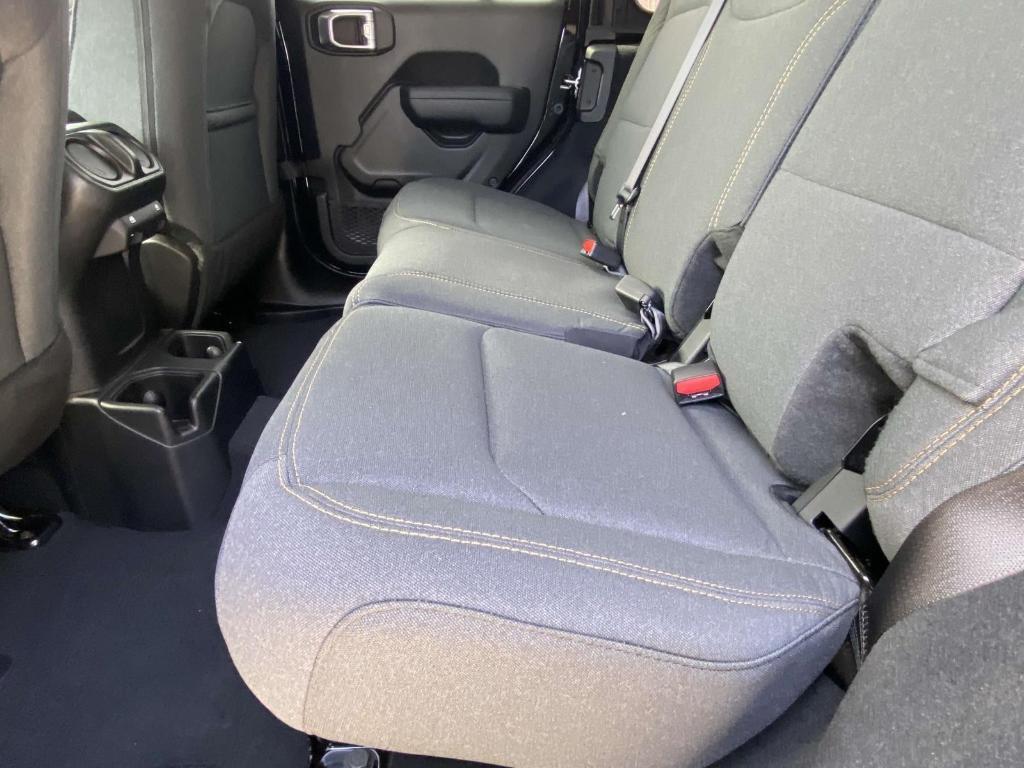 new 2025 Jeep Wrangler car, priced at $39,343