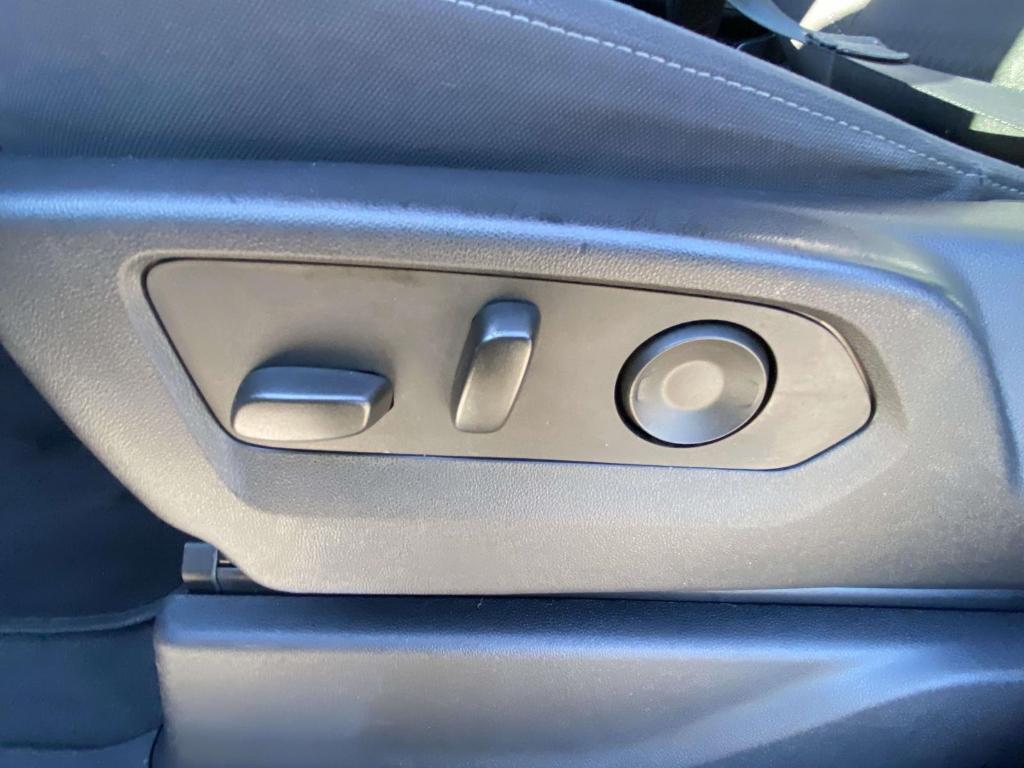 used 2022 GMC Sierra 1500 car, priced at $38,817