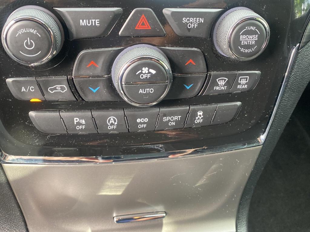 used 2022 Jeep Grand Cherokee WK car, priced at $24,878