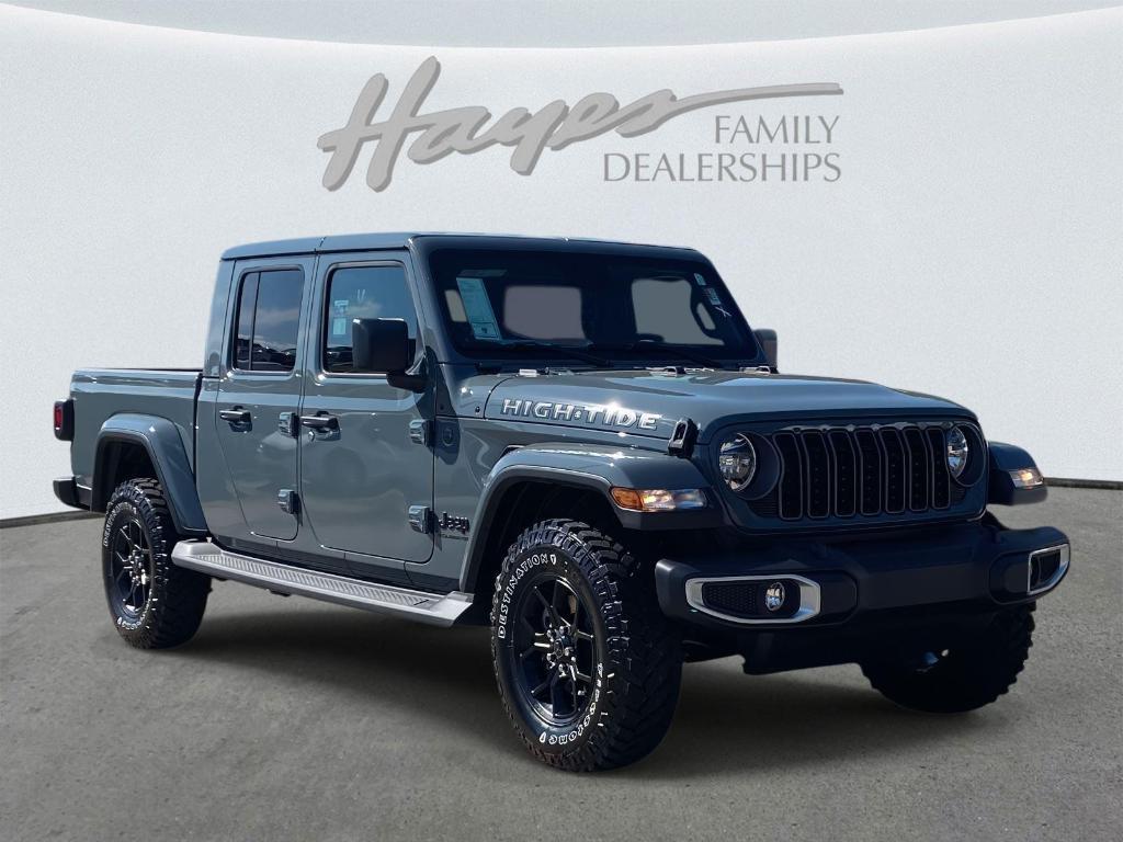 new 2025 Jeep Gladiator car, priced at $46,487