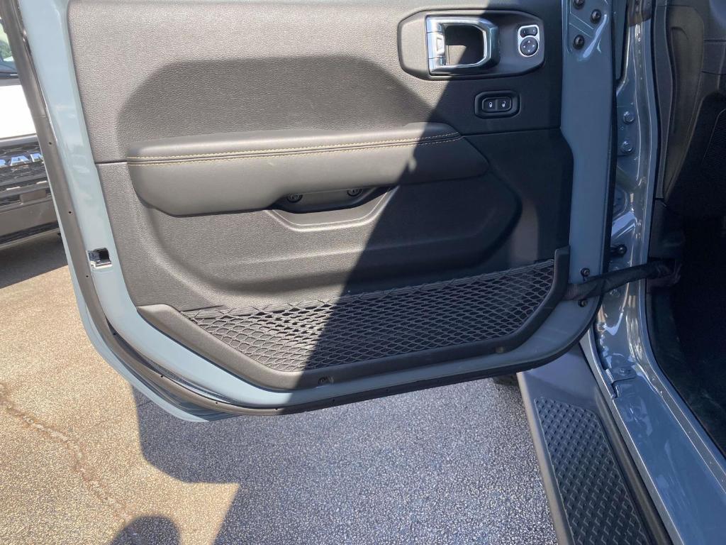 new 2025 Jeep Gladiator car, priced at $46,487