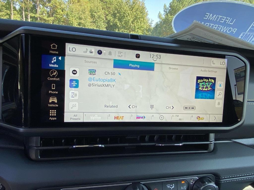 new 2025 Jeep Gladiator car, priced at $46,487