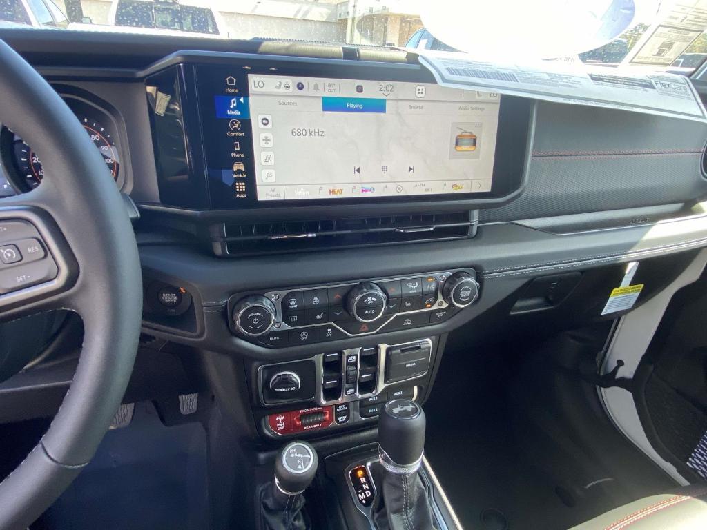 new 2025 Jeep Wrangler car, priced at $60,493