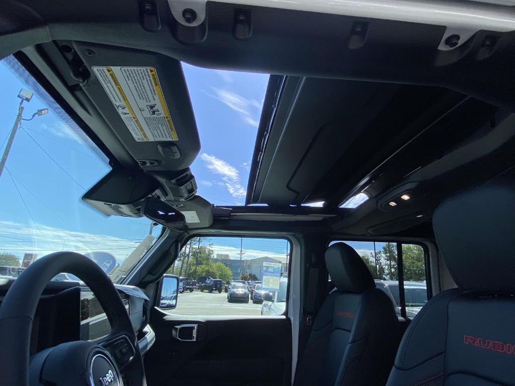 new 2025 Jeep Wrangler car, priced at $60,493