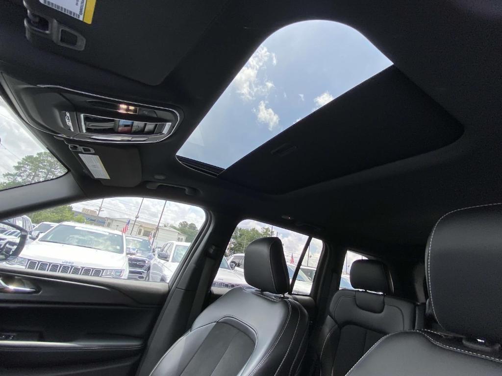 used 2024 Jeep Grand Cherokee car, priced at $31,100