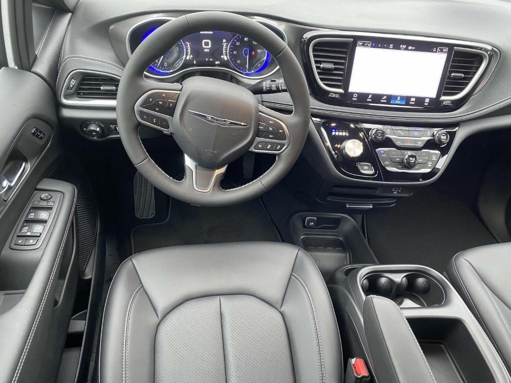 new 2026 Chrysler Pacifica car, priced at $40,975
