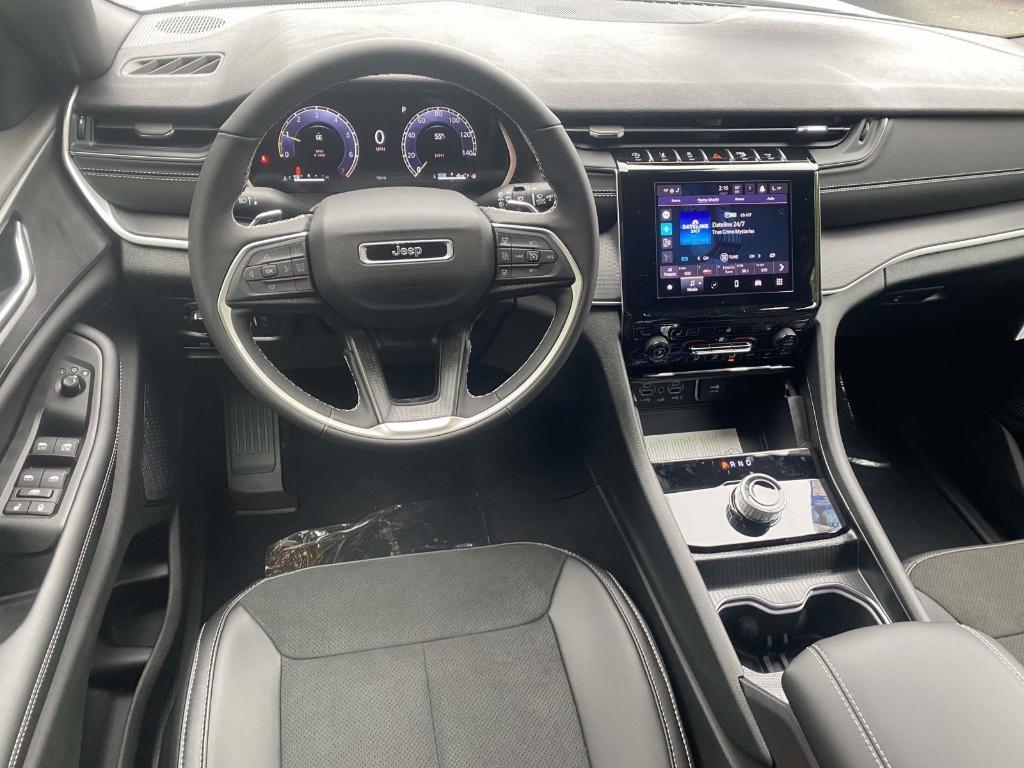 new 2025 Jeep Grand Cherokee L car, priced at $43,556