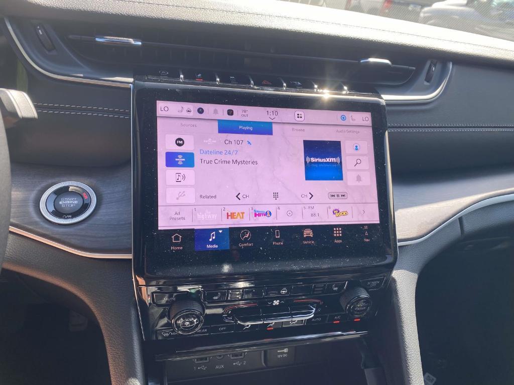 new 2025 Jeep Grand Cherokee car, priced at $45,704