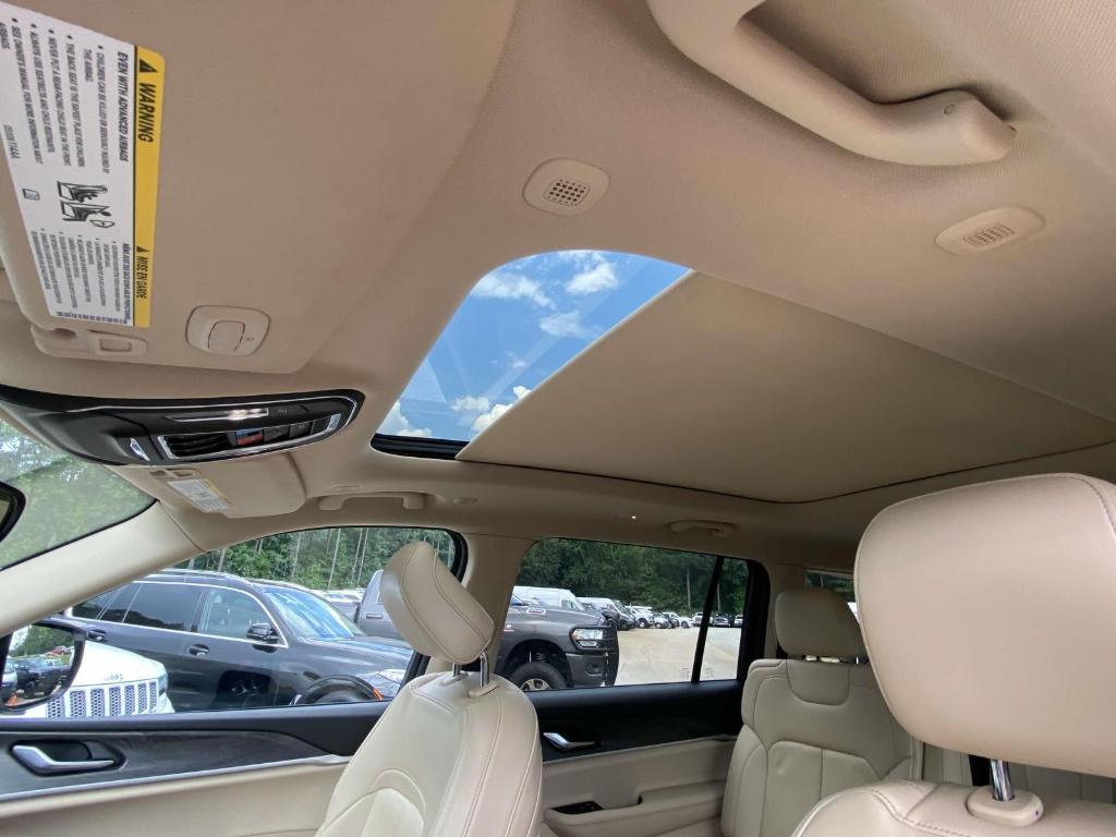 used 2022 Jeep Grand Cherokee L car, priced at $32,400