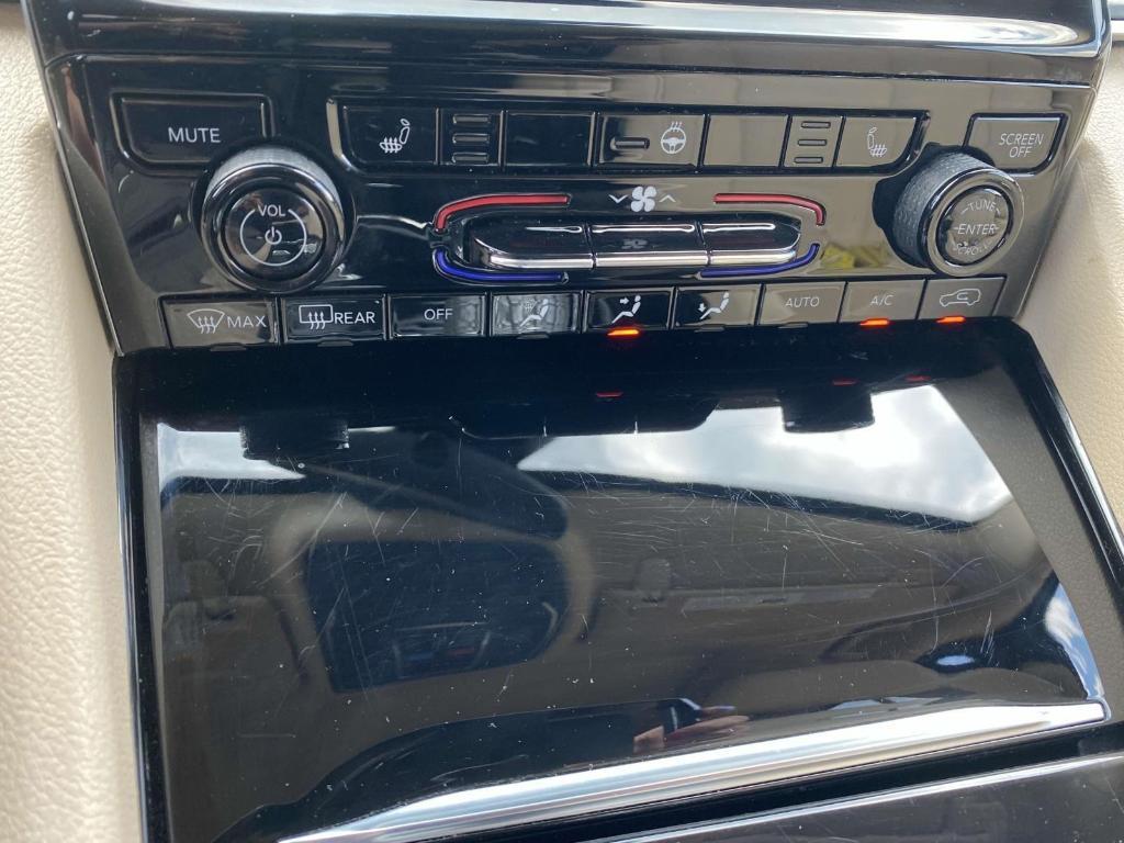 used 2022 Jeep Grand Cherokee L car, priced at $32,400