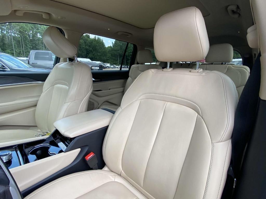 used 2022 Jeep Grand Cherokee L car, priced at $32,400