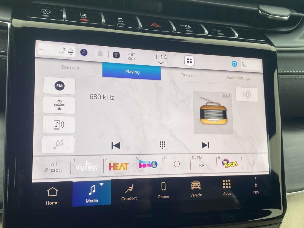 new 2025 Jeep Grand Cherokee car, priced at $41,291