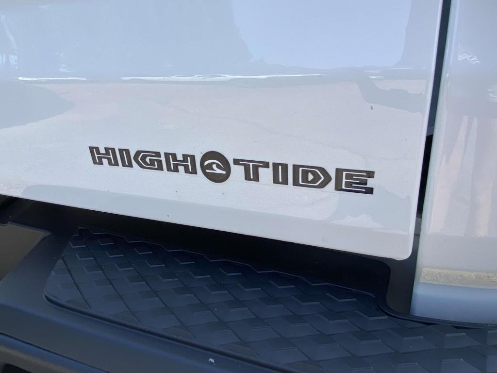 new 2025 Jeep Gladiator car, priced at $46,083