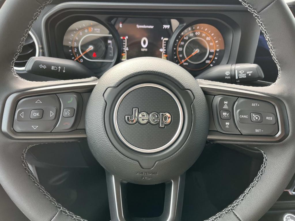 new 2025 Jeep Gladiator car, priced at $44,233