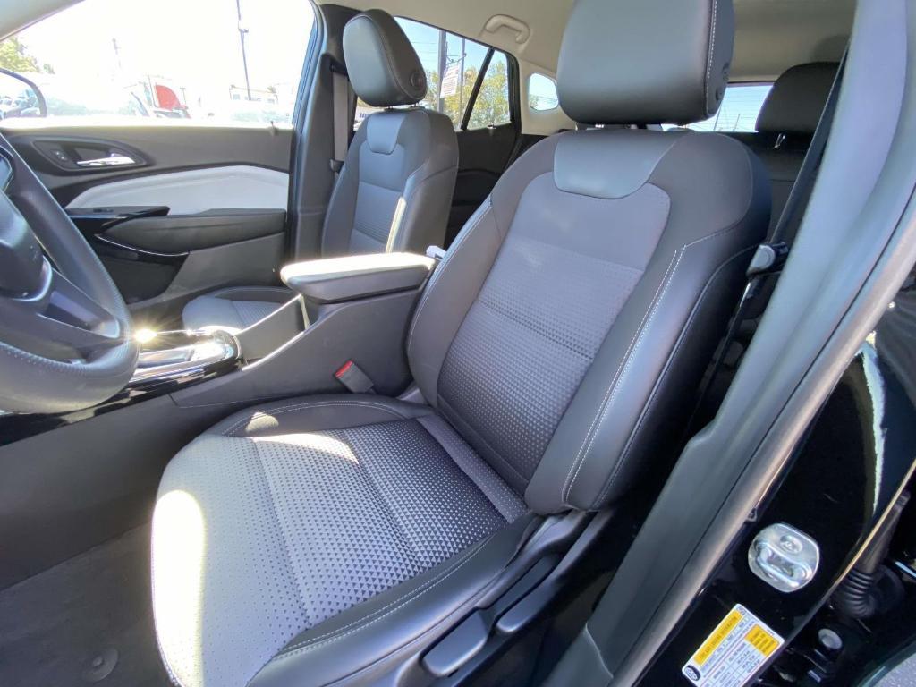 used 2025 Chevrolet Trax car, priced at $21,189