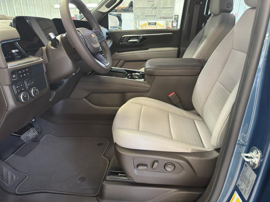 new 2025 Chevrolet Tahoe car, priced at $66,720