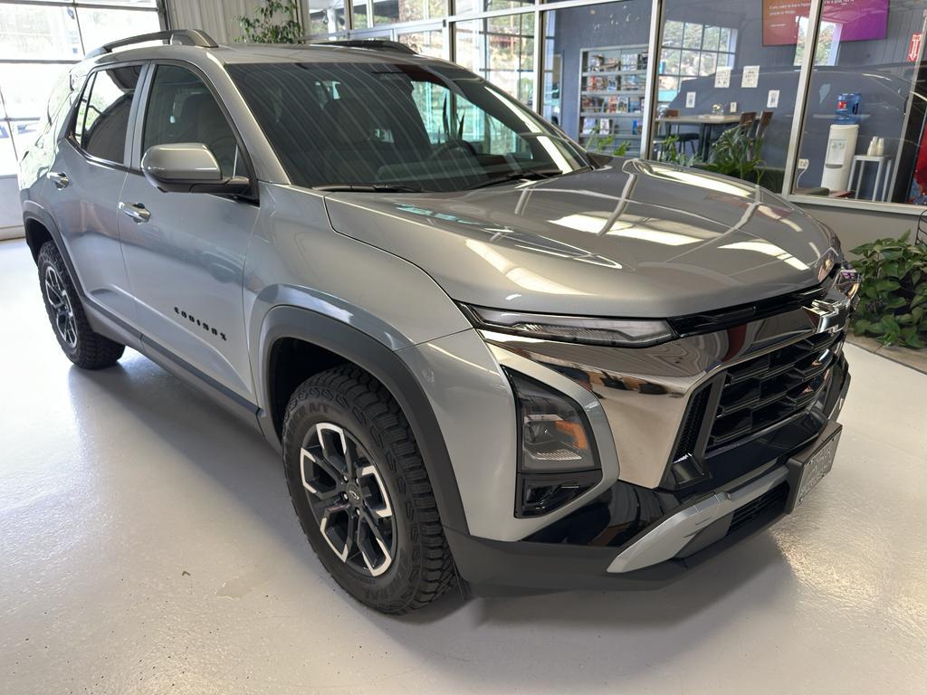 new 2026 Chevrolet Equinox car, priced at $36,330