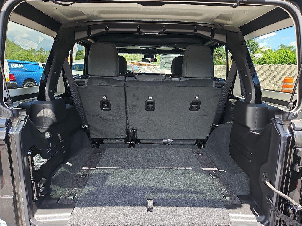 new 2024 Jeep Wrangler car, priced at $55,655