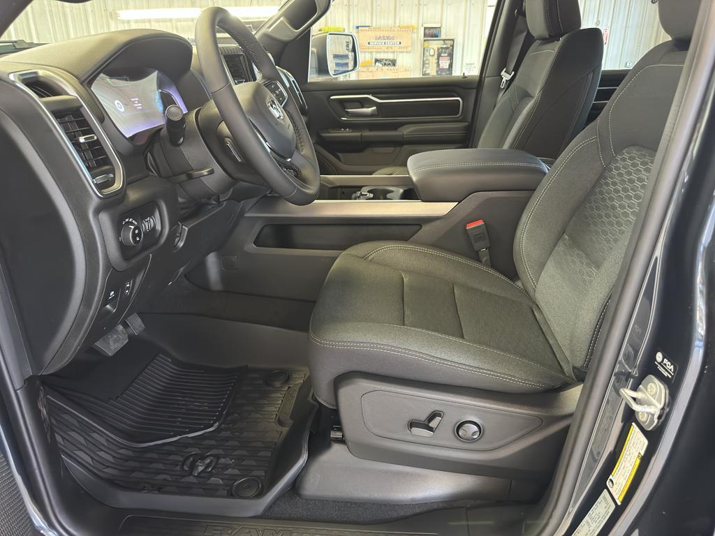new 2025 Ram 1500 car, priced at $62,575