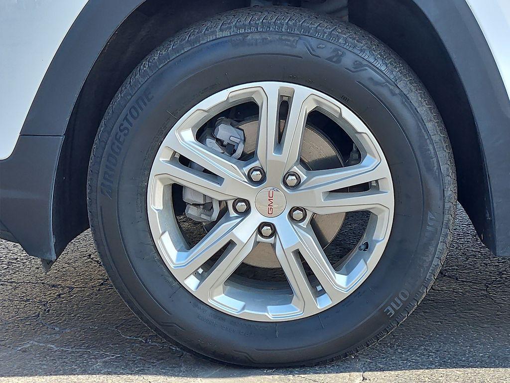 used 2024 GMC Terrain car, priced at $26,687