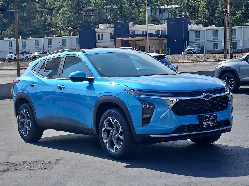 new 2025 Chevrolet Trax car, priced at $26,195