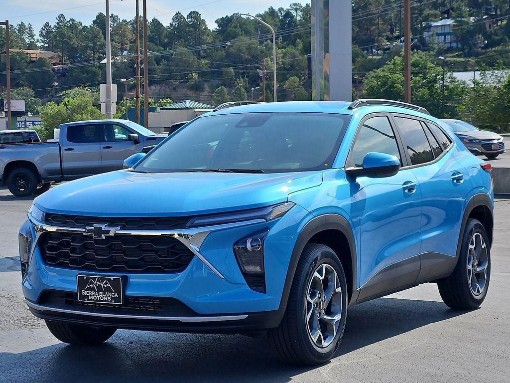 new 2025 Chevrolet Trax car, priced at $26,195