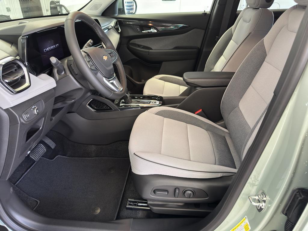 new 2026 Chevrolet TrailBlazer car, priced at $31,300