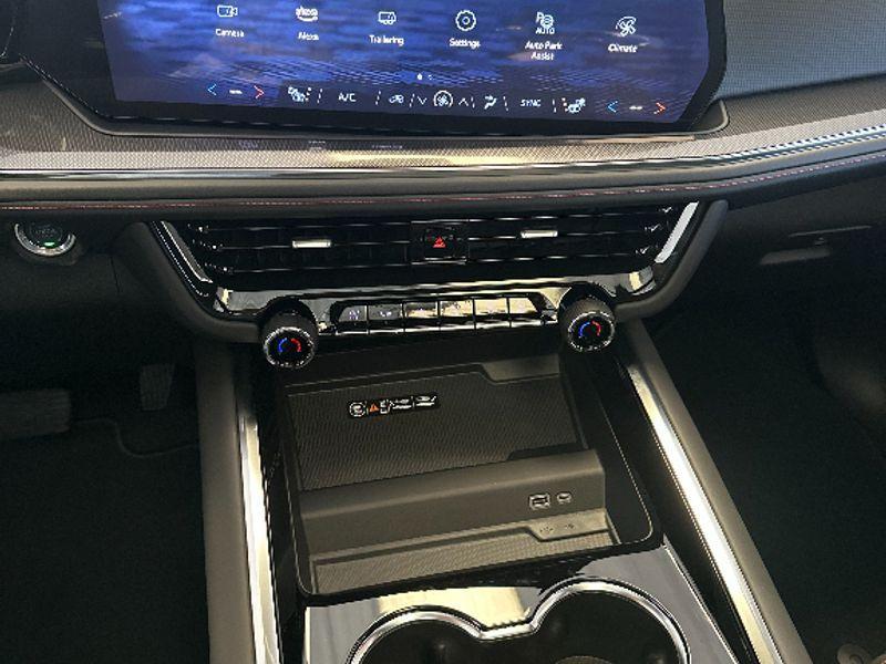 new 2025 Chevrolet Tahoe car