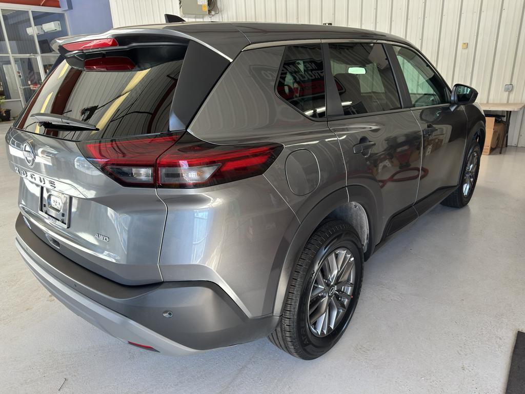 used 2023 Nissan Rogue car, priced at $21,984