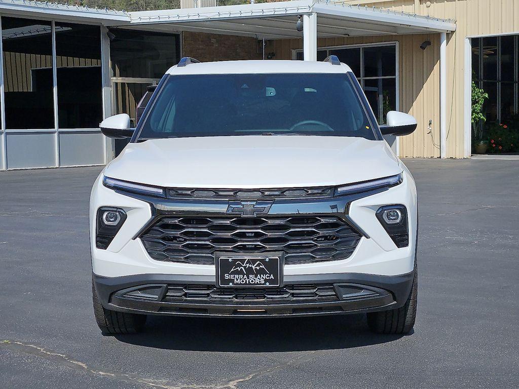 new 2025 Chevrolet TrailBlazer car, priced at $32,475