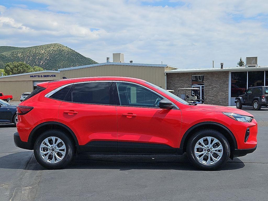 used 2024 Ford Escape car, priced at $24,984