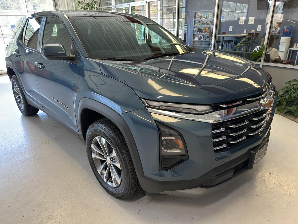 new 2026 Chevrolet Equinox car, priced at $32,085