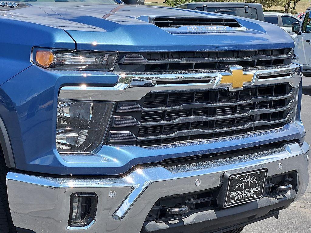 new 2025 Chevrolet Silverado 2500 car, priced at $70,345