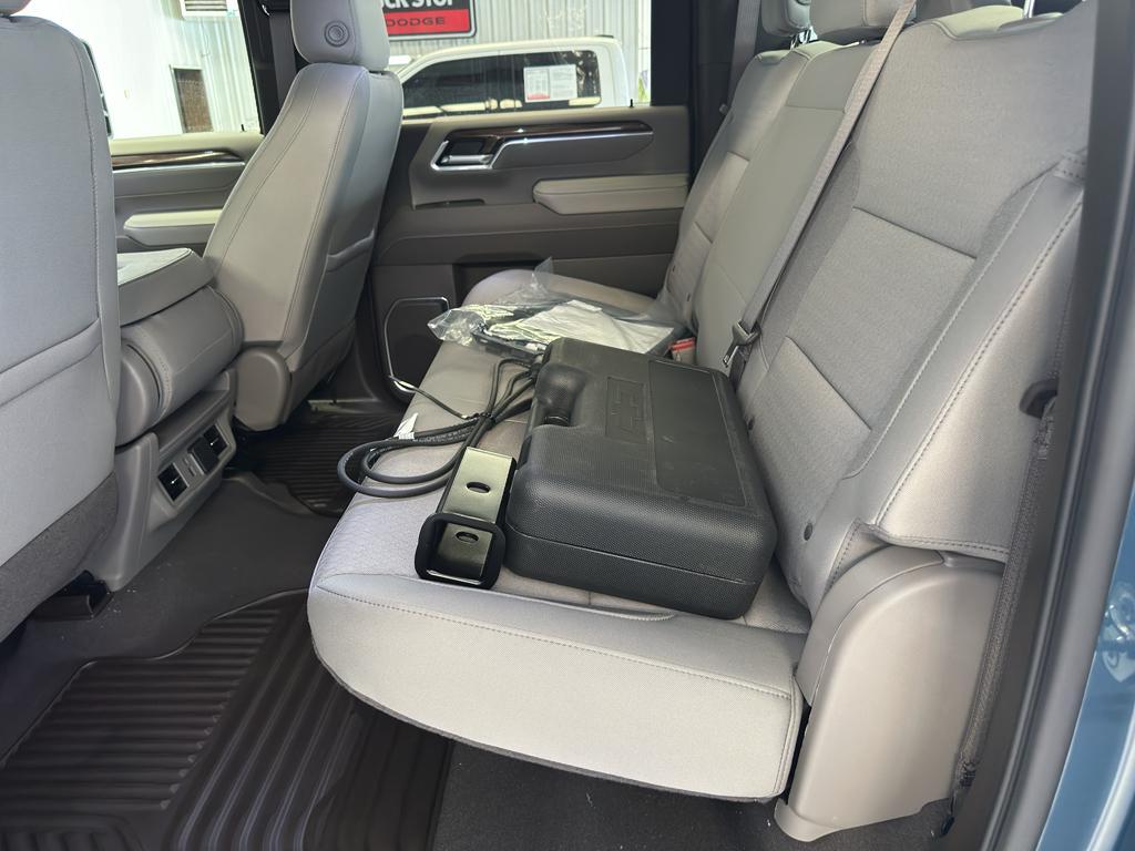 new 2025 Chevrolet Silverado 2500 car, priced at $72,845