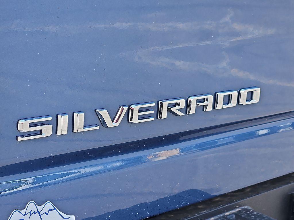 new 2025 Chevrolet Silverado 2500 car, priced at $70,345