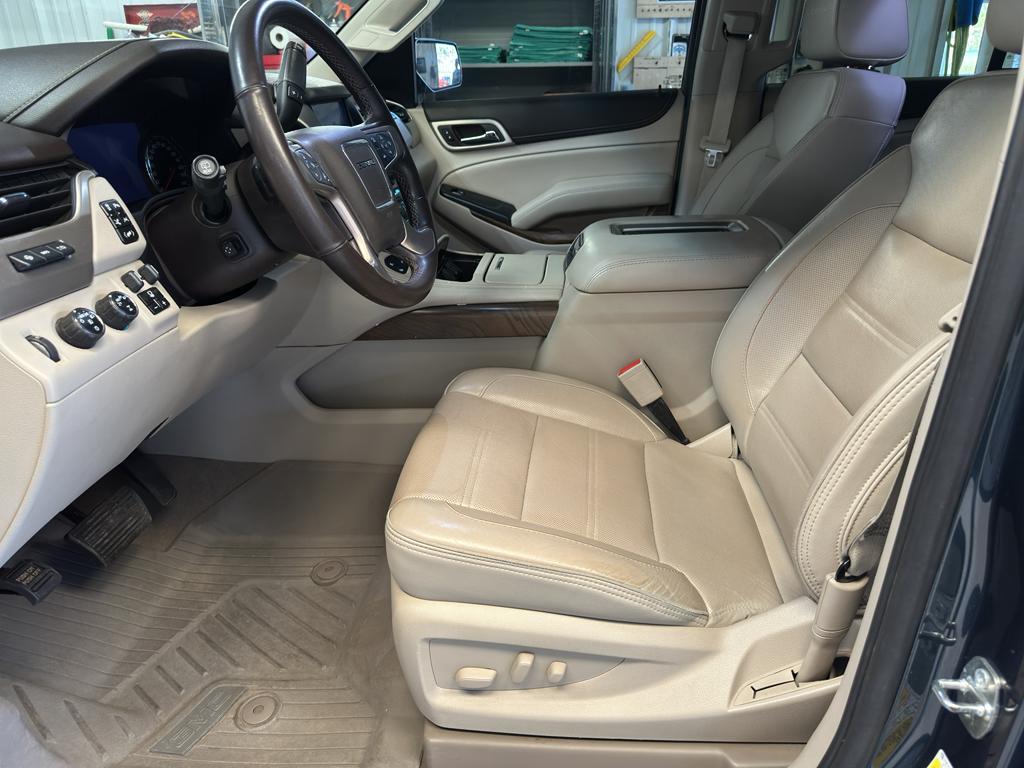 used 2020 GMC Yukon car, priced at $37,524