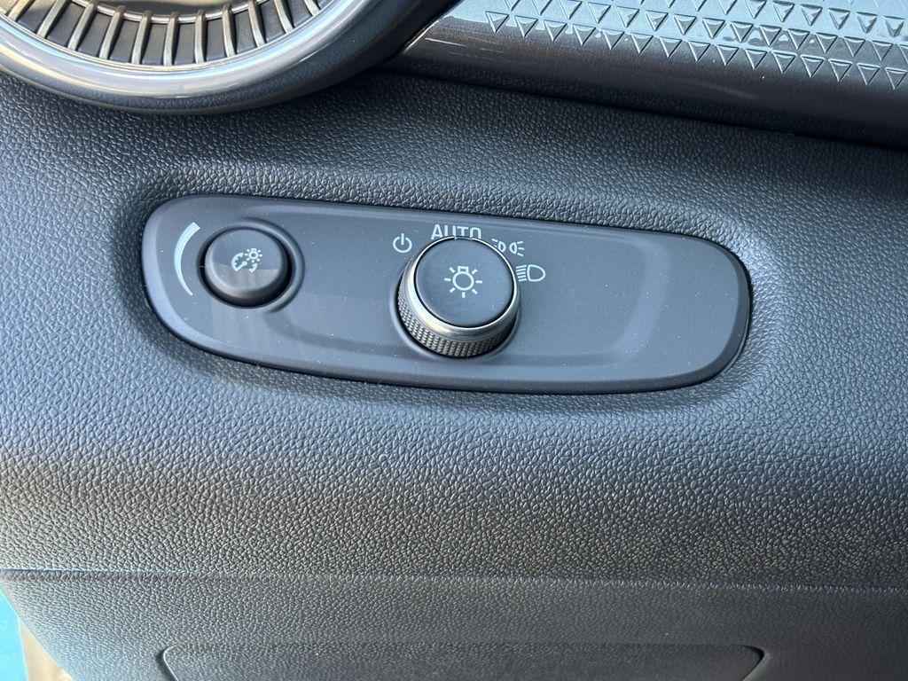 new 2026 Chevrolet Trax car, priced at $28,650