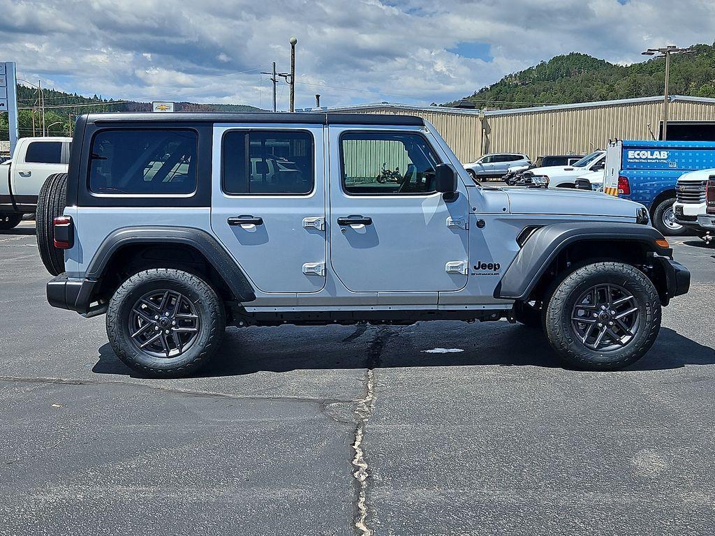 new 2024 Jeep Wrangler car, priced at $55,655