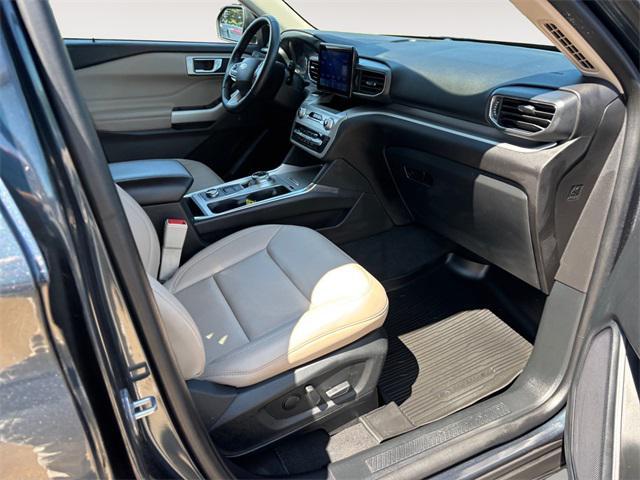 used 2022 Ford Explorer car, priced at $29,398