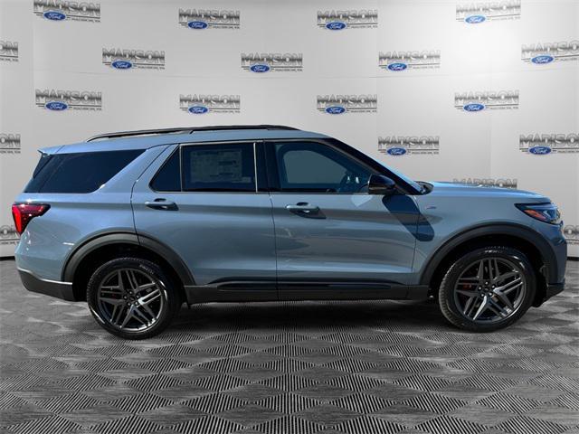 new 2025 Ford Explorer car, priced at $51,335