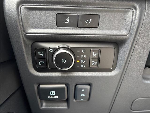 used 2024 Ford Expedition car, priced at $74,868