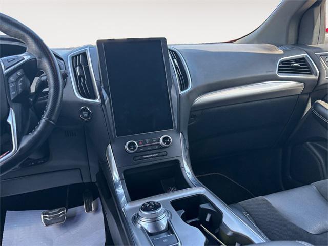 used 2022 Ford Edge car, priced at $30,494
