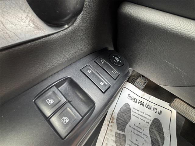 used 2015 Chevrolet Silverado 1500 car, priced at $14,275